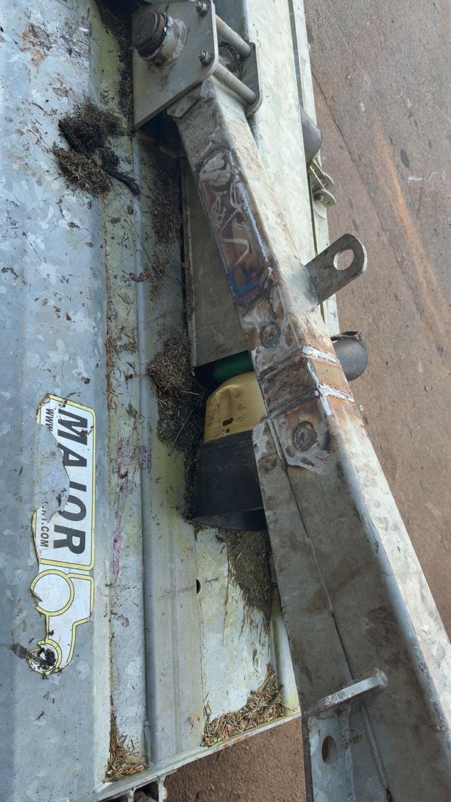 Major agricultural topper repair